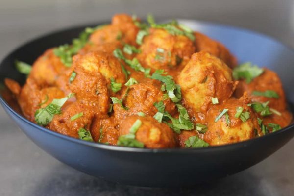 Chicken meatballs curry