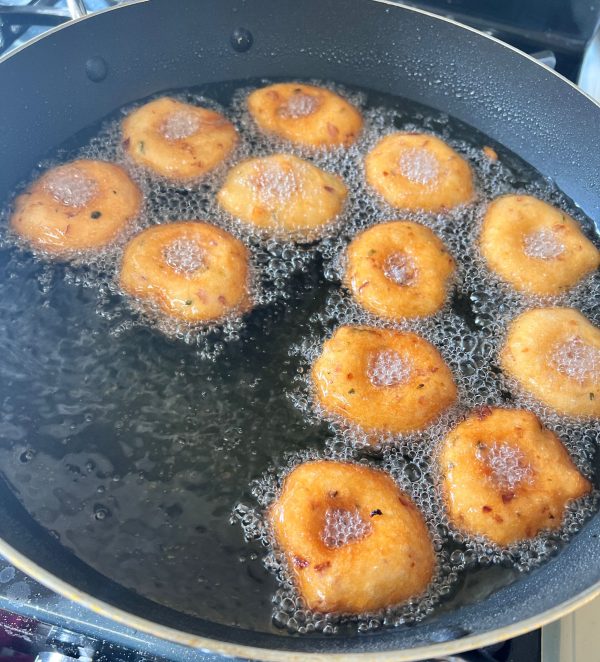 Medu Vada