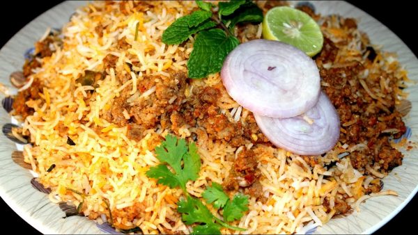 Chicken keema biryani