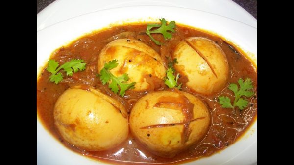 Egg Pulusu curry